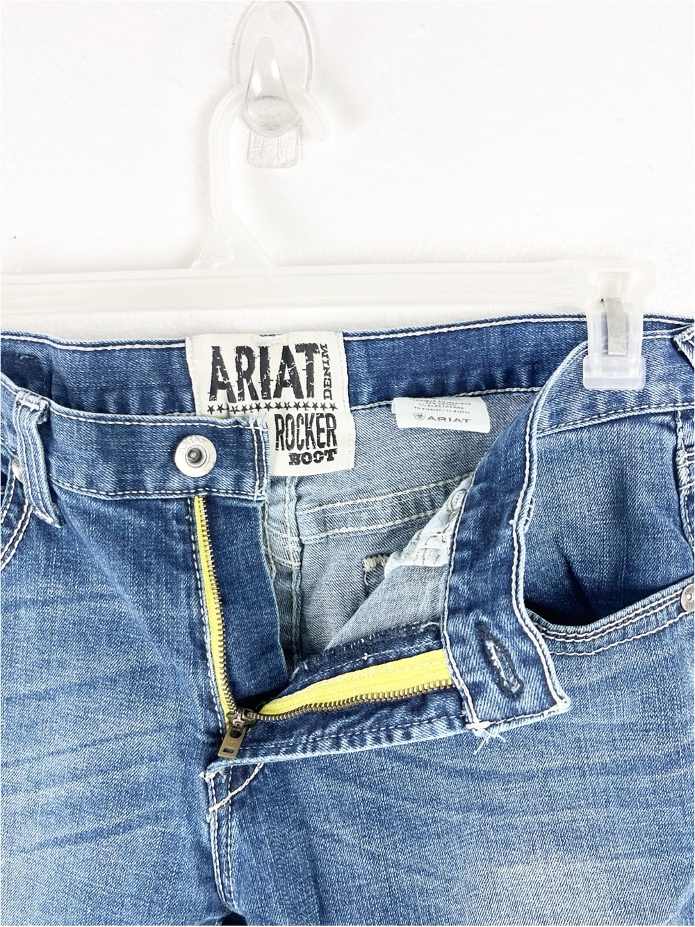 ARIAT M7 Rocker Boot Cut Distressed Denim Jeans 34 Casual Festival Concert Rodeo - Picture 5 of 12
